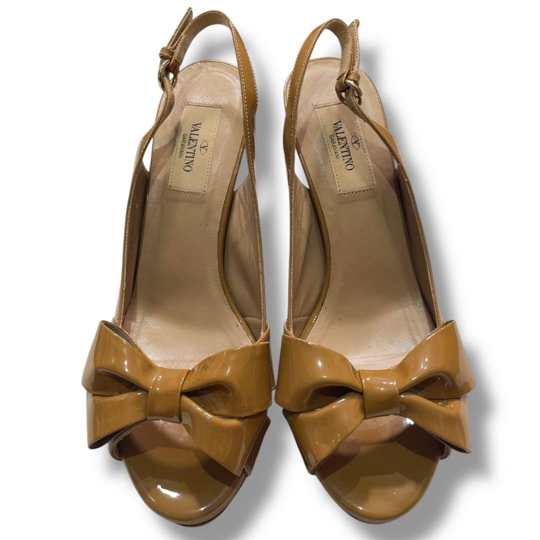 VALENTINO GARAVANI Pumps 37 Patent Leather Camel Color Elegant Design thumbnail 3