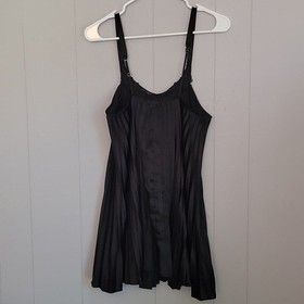 Vintage Victoria Secret Night Gown Medium Black Floral Pleaded Lingerie.