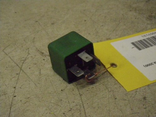 (9103 Relais-Kraftstoffpumpe  OPEL Corsa B (S93) 03447012) 1.0 i 12V