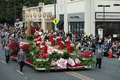 Pasadena California 2013 Rose Queen Royal Court 124th Rose Parade Float