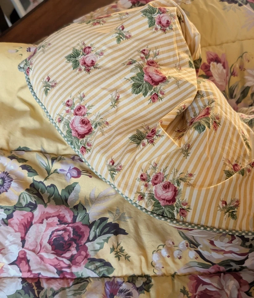 1 Ralph Lauren Brooke YELLOW Floral Comforter COTTON- very great used condition! - Image 2 of 4