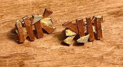VTG Napier Gold Tone Brutalist Modernist Clip Earrings Textured Geometric MCM