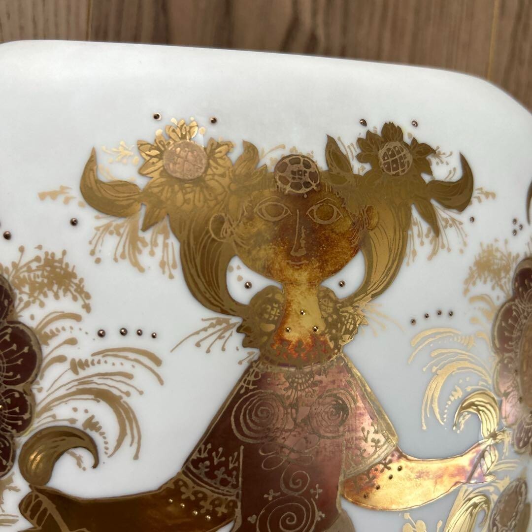 1970S スタジオライン Bjorn Wiinblad 花瓶 白磁×金彩　魔笛 1970S スタジオライン Bjorn Wiinblad 花瓶 白磁×金彩 魔笛