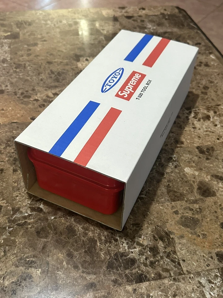 Caja de herramientas Supreme TOYO acero T-320 rojo Foto 4 de 4