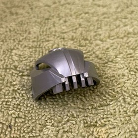 LEGO Bionicle Pearl Light Gray Rahkshi Head / Mask From The ROODAKA Set ( 8761 )