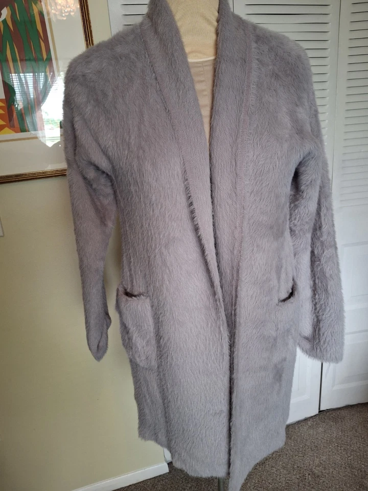 POL 厚舒适针织灰色掸子毛衣 M 码开襟长袖  — 第 4/4 张图片