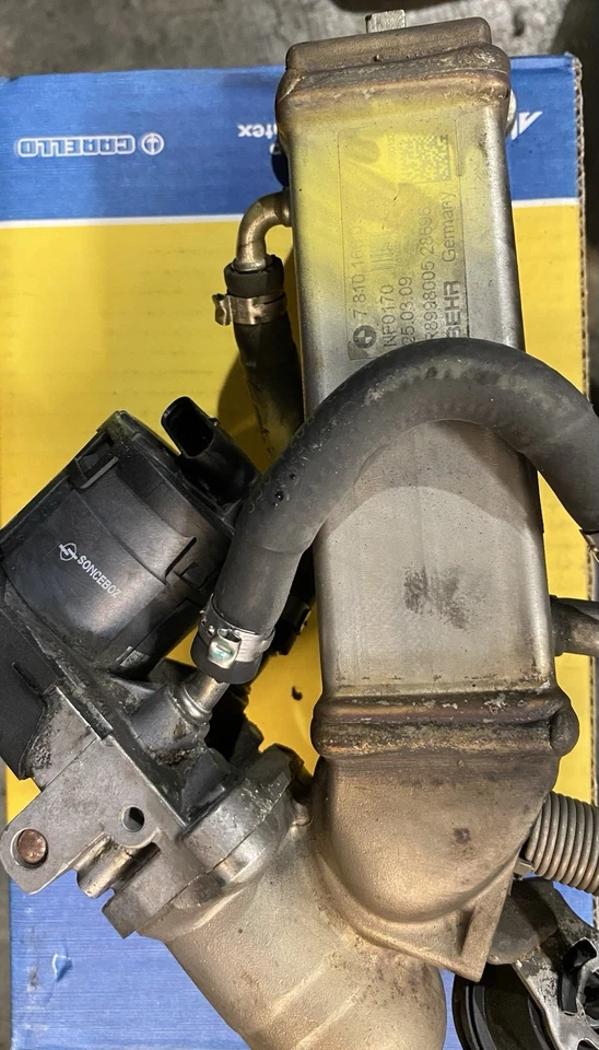 valvola egr completa bmw 320d n47d20c  - Immagine 3 di 3