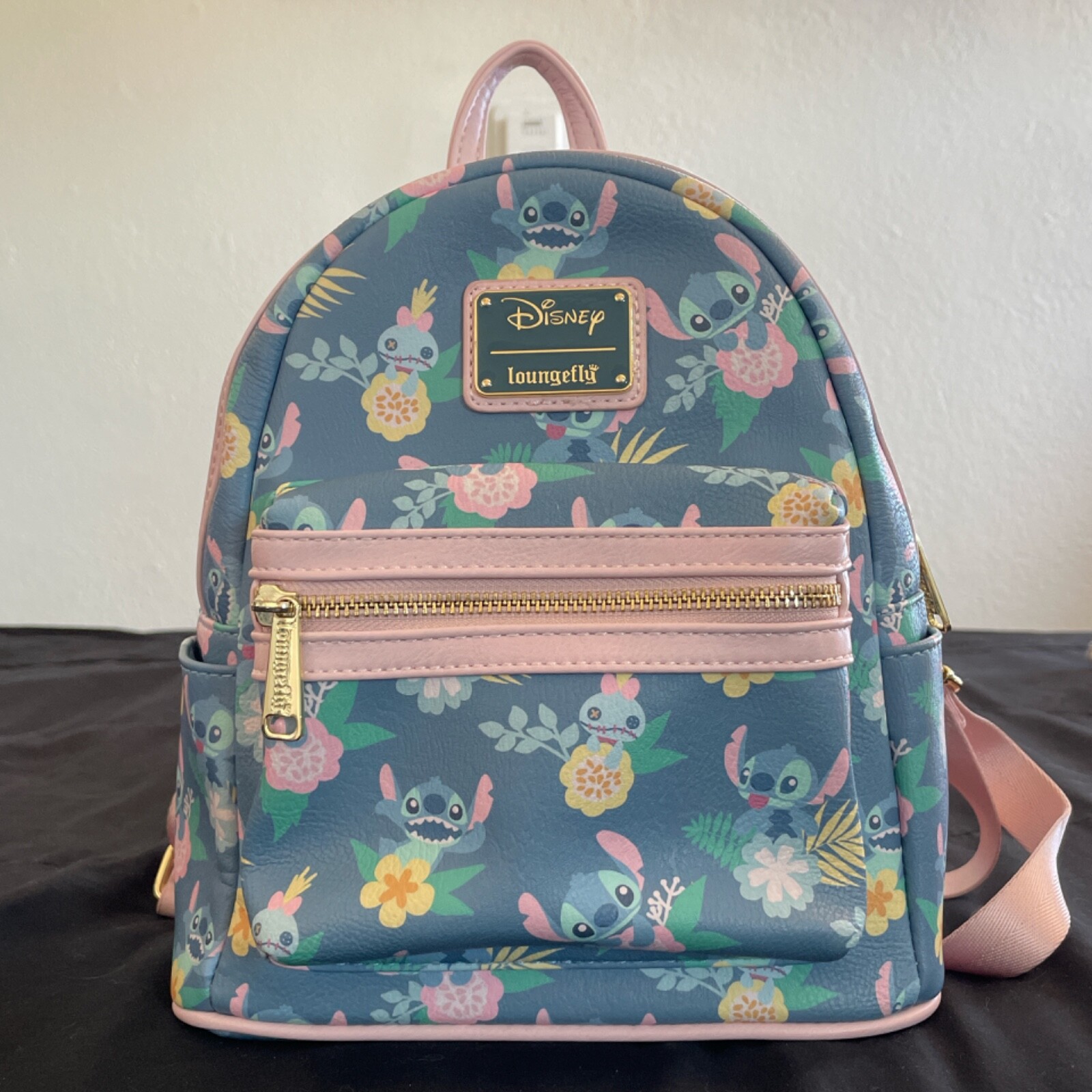 Loungefly Disney Backpack - Rare/Exclusive Lilo & Stitch / Pineapples