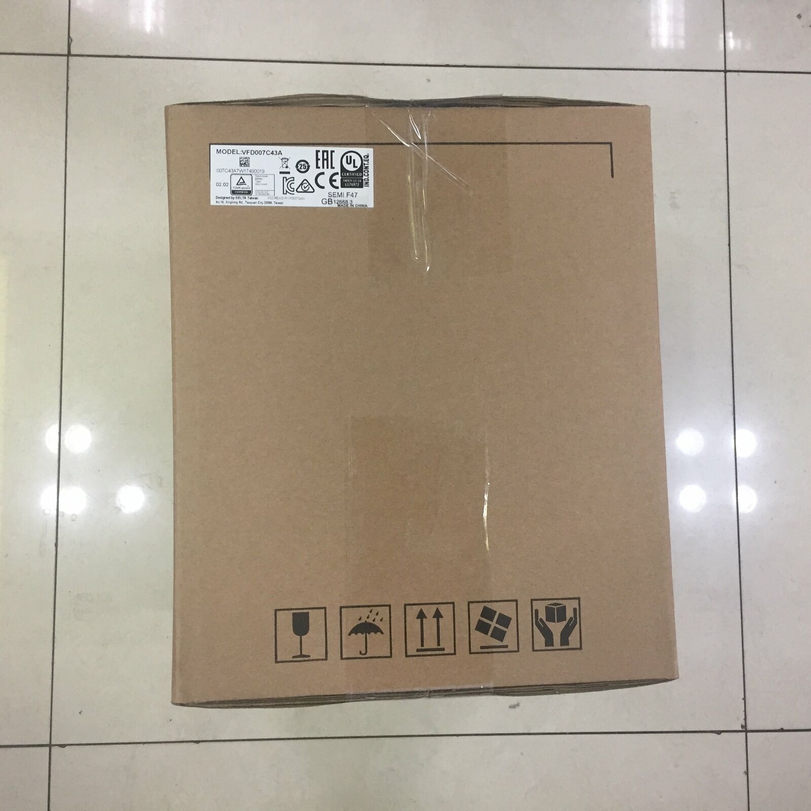 1PC DELTA VFD007C43A Inverter 750W 1HP 3Phase VFD007C43A New Expedited Shipping