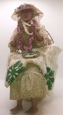 PATTY KANAAR Tía Hace Una Edredón Muñeca Isla Tradiciones Isla Grande Hawaii Lei’s