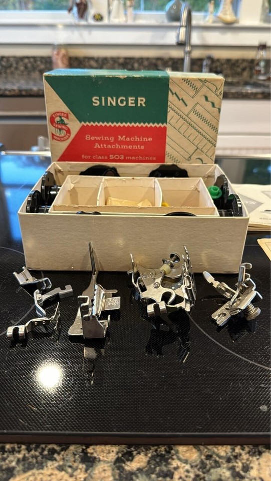 SINGER Sewing Machine Attachments Class 503 Machines Kit w/ booklets