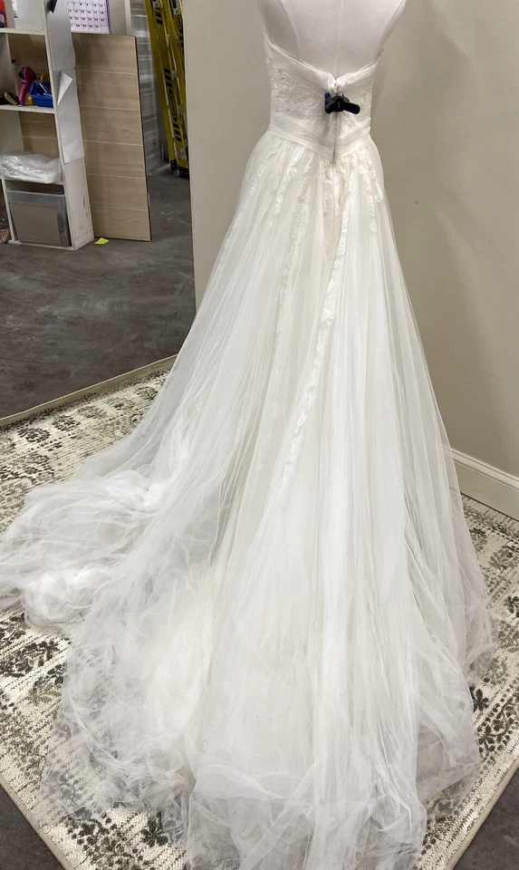 Pronovias NUEVO $2135 Vestido de novia Vestido de novia Talla 12 Blanco roto Foto 4 de 4