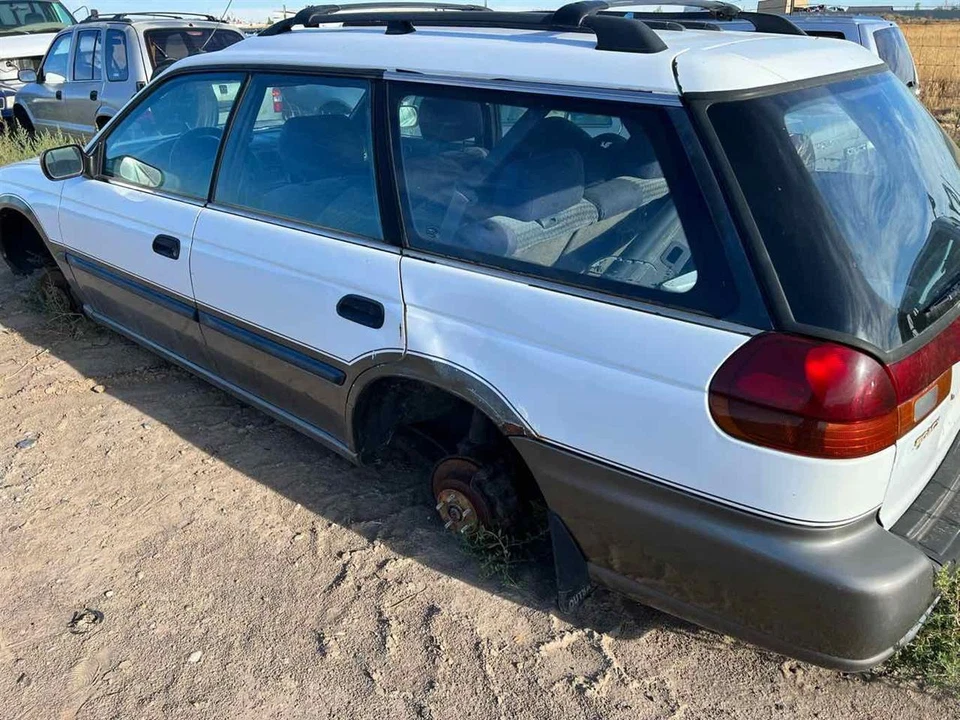 Used Rack and Pinion Assembly fits: 1998 Subaru Legacy Power Rack and Pinion LHD Foto 4 de 4