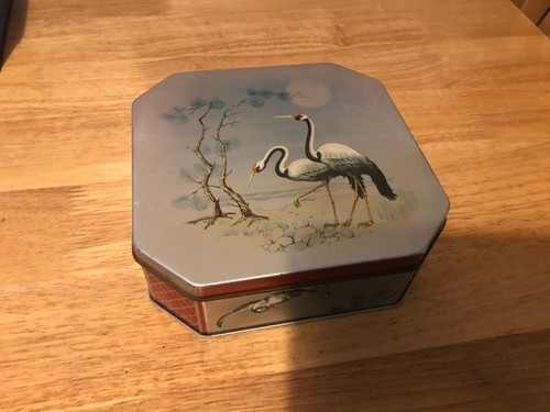 Vintage tins, Cadbury’s , toffees and loads more - Picture 611 of 696