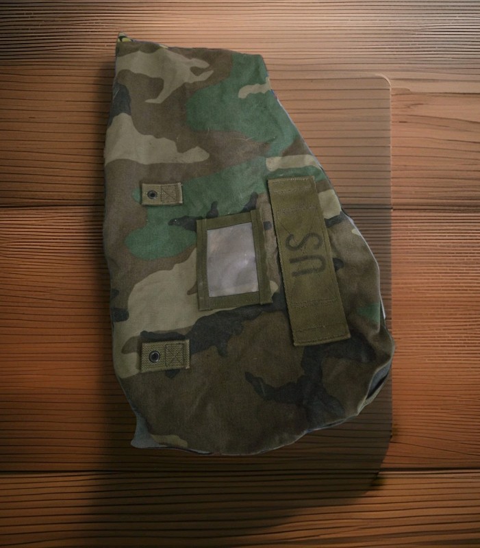 US Military Woodland Camo Bag Carrying Protecting Ensemble USGI Straps Tote Case