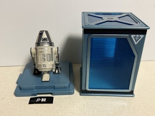 J1 B2 Astromech Droid Depot Mystery Crate Disney Galaxy Edge Star Wars Figure