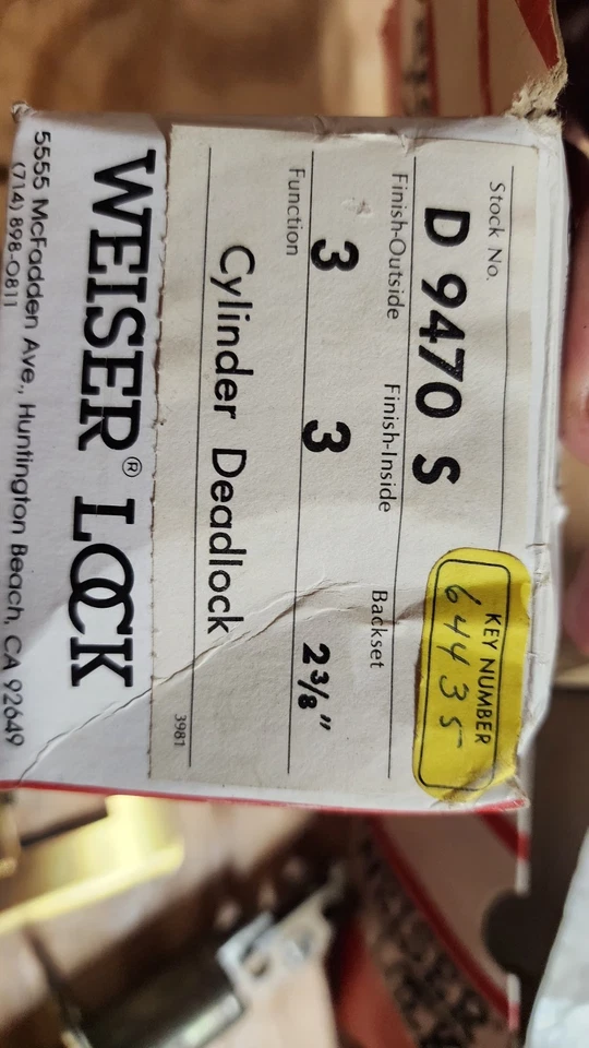 Lote de cerraduras Weiser de latón Foto 2 de 4