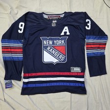 Ultimate New York Rangers Collector and Super Fan Gift Guide  48