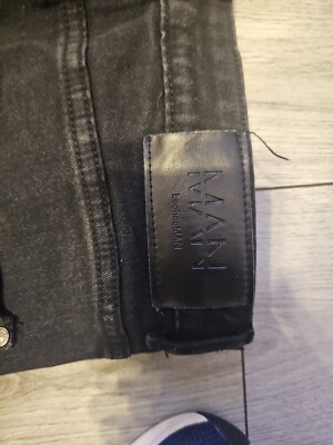 Jean Noir Homme Boohoo Taille W32 - Coupe Extra-slim, Occasion Très Bon état