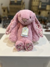 Blossom Lemon Bunny - Medium Jellycat | Jelly Journal