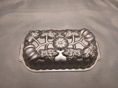 Nordic Ware Pumpkin Loaf Pan 11''×5.5''×3''
