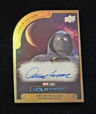 2023 Marvel Studios Moon Knight OSACAR ISAAC as MOON KNIGHT DIE-CUT AUTO # 1/25