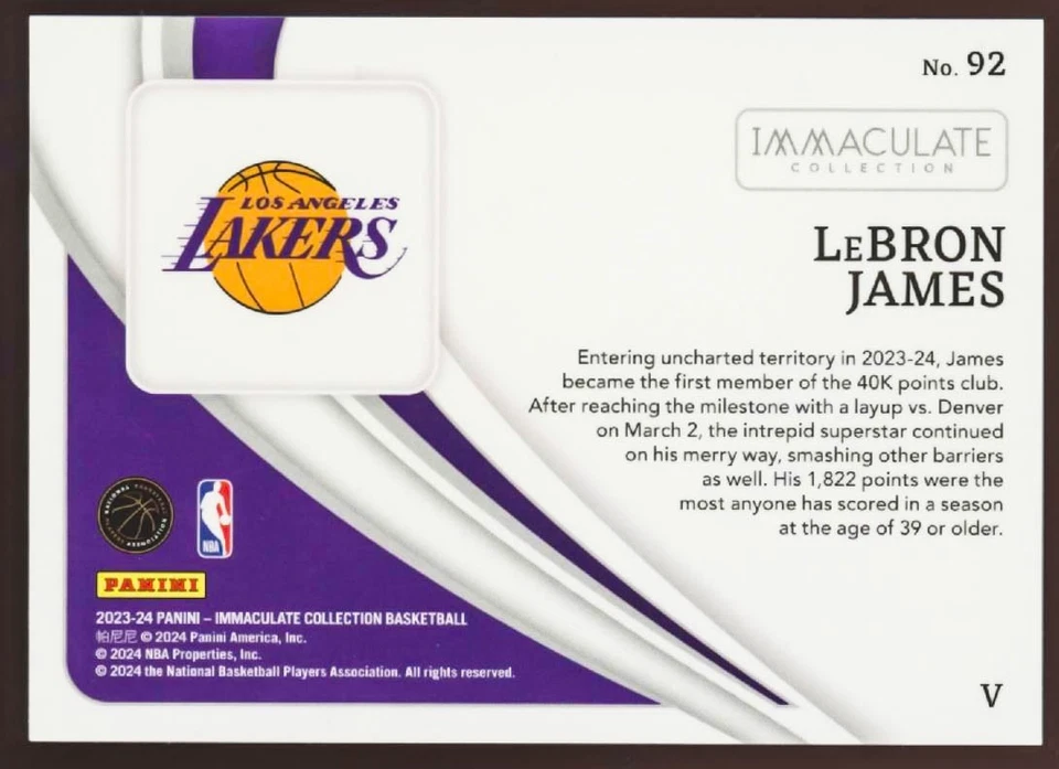 Tarjeta de la NBA 2023-24 Panini Immaculate LeBron James Gold #5/10 variación #92 Foto 2 de 2