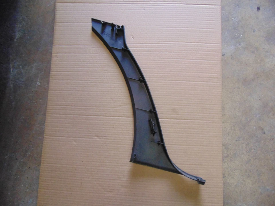 03-11 FORD CROWN VICTORIA RIGHT REAR INNER LOWER QUARTER TRIM DARK GRAY #8645 Foto 2 de 3