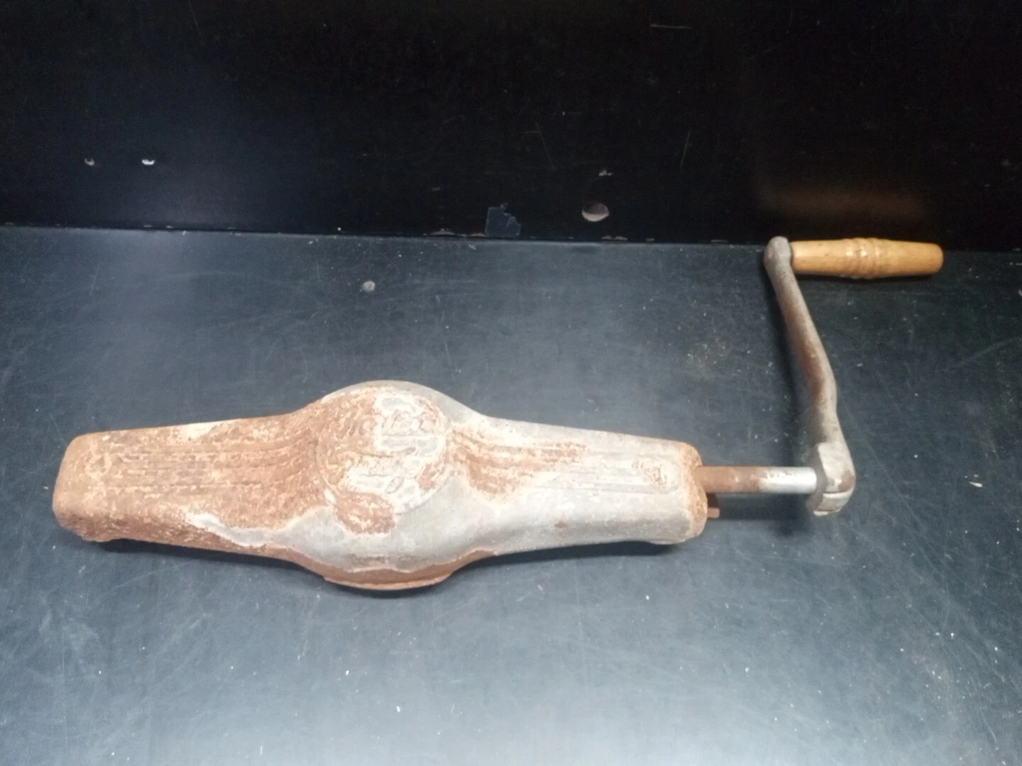 Vintage Rusted Hand Crank HOSTESS Freezer For Ice Cream Maker 6 Qt