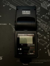 Yongnuo YN468 - II Speedlite Zoom 24 85mm Camera Flash Attachment