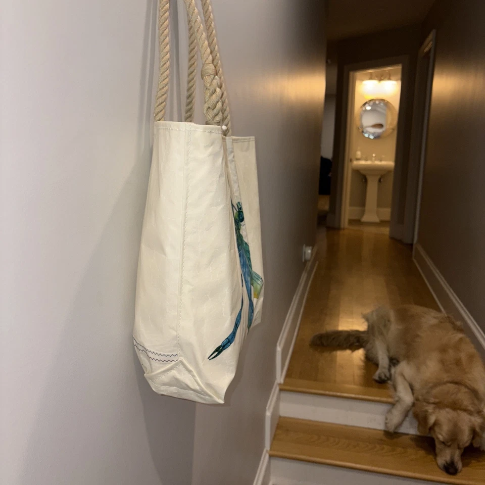 海包中号水彩蜻蜓托特包带大麻手柄和手机口袋 — 第 4/4 张图片