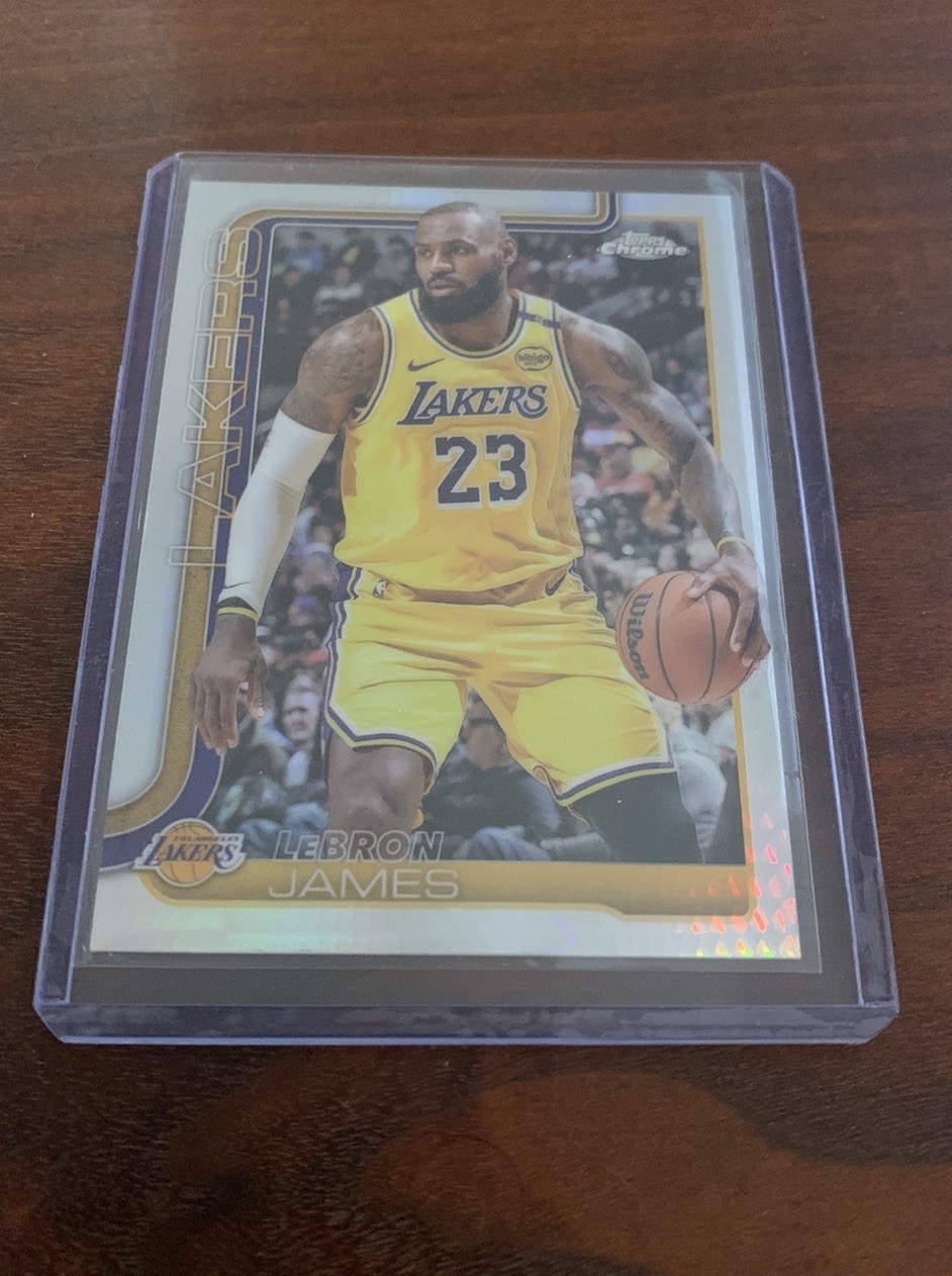2025-26 Topps Chrome Basketball LeBron James #127 Refractor Lakers