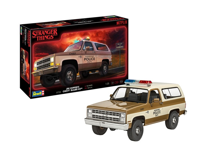 Revell 07724 - 1/25 Stranger Things Jim Hopper's Chevy® Blazer K5 - New