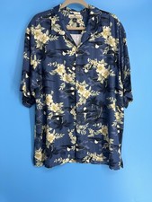 Tommy Bahama Shirt Mens XL 100 Silk Button Up Floral Hawaiian Vacation Camp