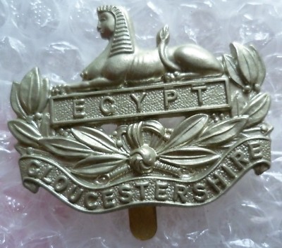 Gloucestershire Regiment Mützenabzeichen WM Schieberegler Hersteller Munition UK