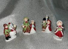 Homeco 5310 Winter Scene Figurines Set  Vintage