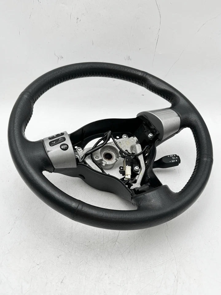 2005 - 10 SCION TC VOLANTE DIANTEIRO ESQUERDO DO MOTORISTA COM CONTROLES DE RÁDIO - Imagem 2 de 4