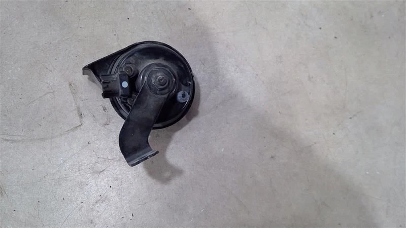 2016-2018 HYUNDAI TUCSON HORN SIGNAL 96621D3000 - Image 2 of 4