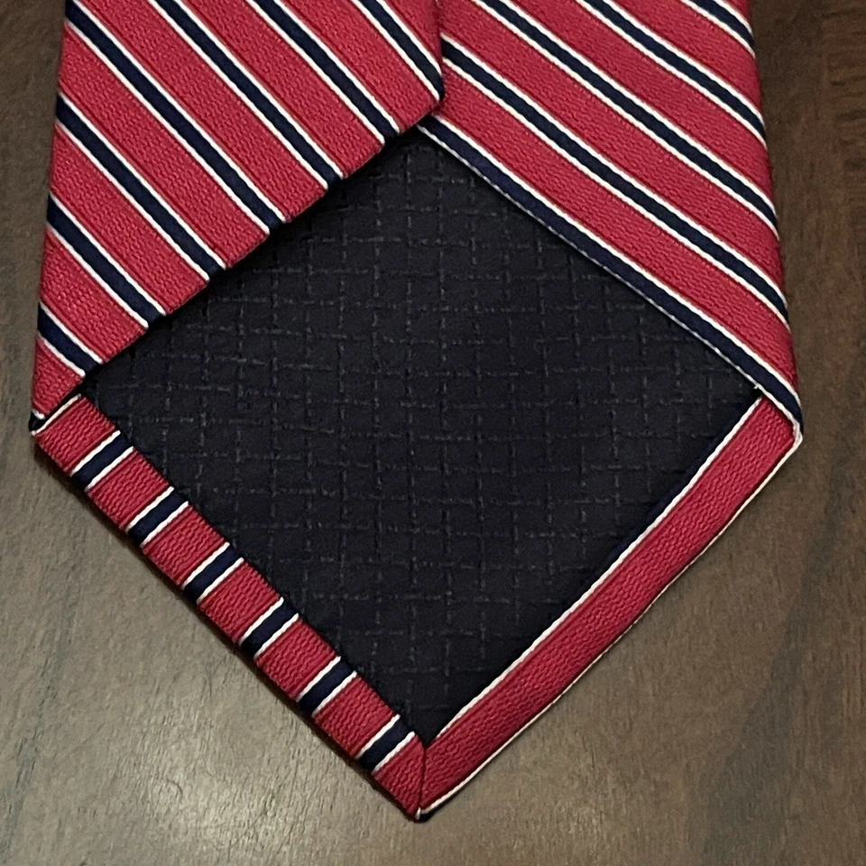 Corbata Bass G.H Bass & Co. roja azul 100 % seda para hombre hecha en China Foto 2 de 4