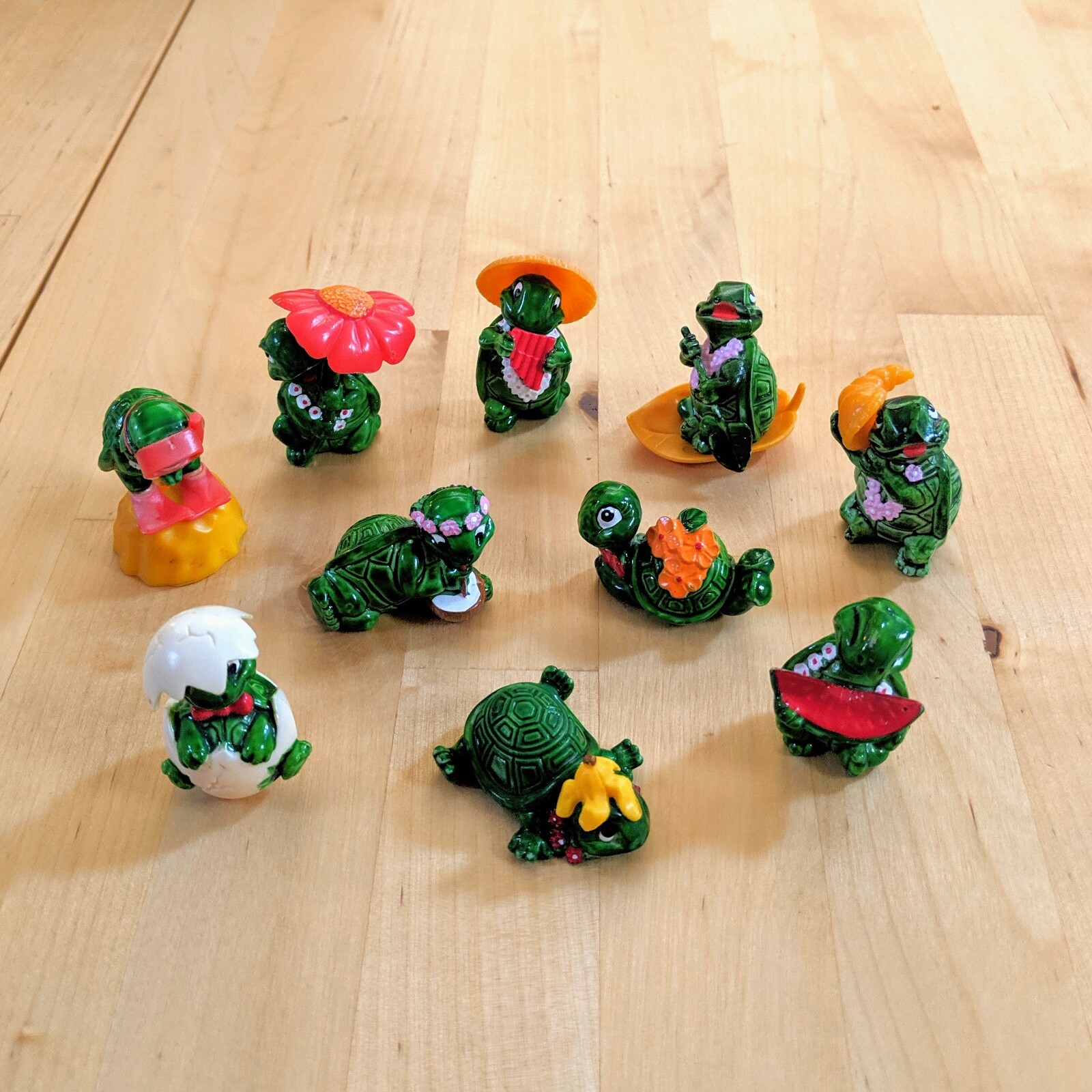 kinder-surprise-egg-toys-full-set-of-tiny-terrapin-turtles-1991-98-rare