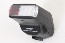 MAXXUM MINOLTA 2000XI SHOE MOUNT FLASH W DIFFUSER WORKS