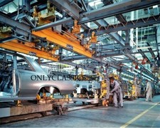 1965 Oldsmobile Fremont California Assembly Line Plant 8x10 Photo Automobilia