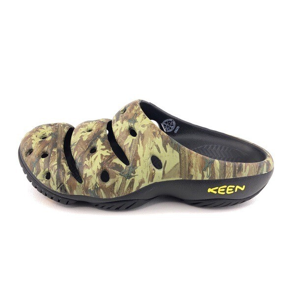 Keen Yogui Arts Slip on Clog Sandals Mens Size 8 EU 40.5  display picture 2