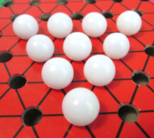 1974 Whitman Chinese Checkers Game Replacement Parts Pc Marbles Set 10 White A2