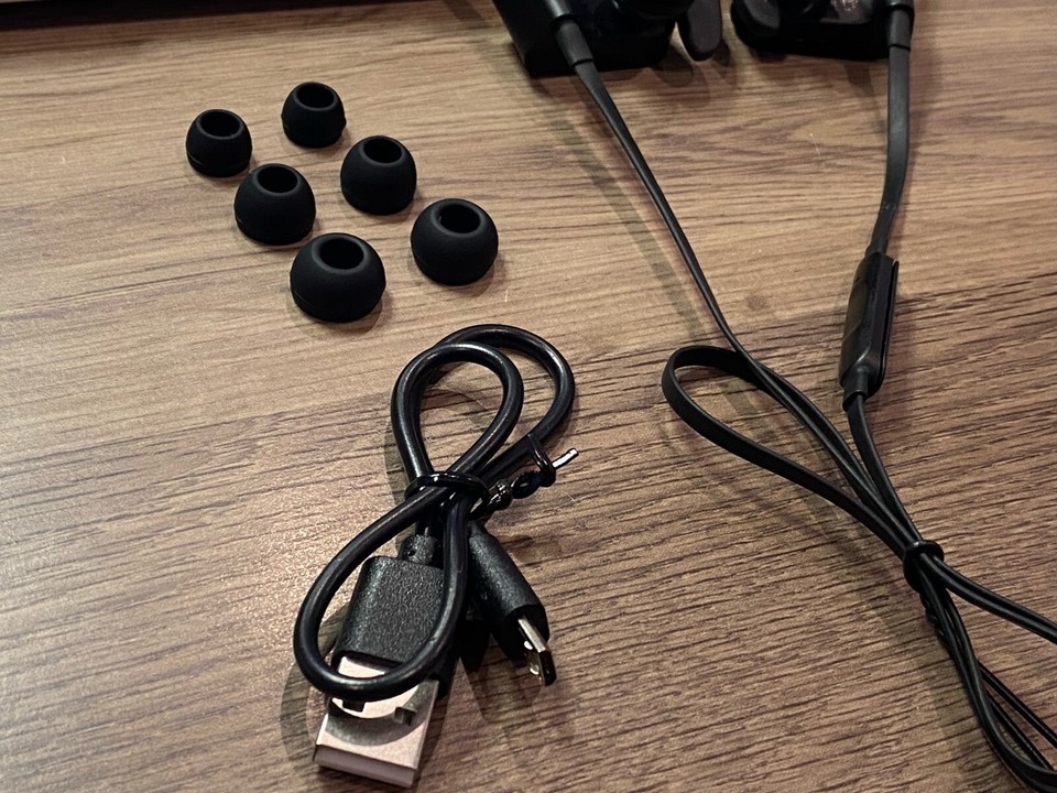 Apple Beats By Dre Powerbeats 3 Trophy Gold Wireless Earbuds Headphones