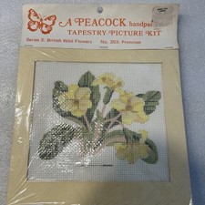 Kit de imágenes de tapiz pintado a mano vintage de un pavo real No. Prímula bordada 303