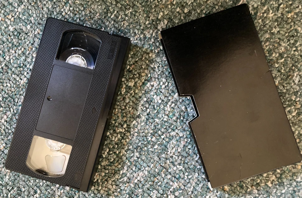 Dracula Prisoner of Frankenstein - VHS - 1972 - Video Search of Miami - Image 2 of 3