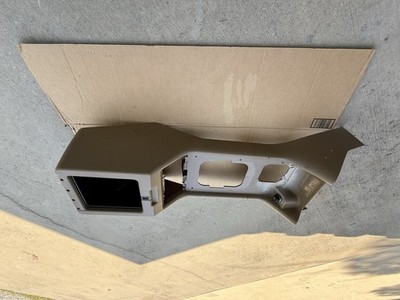 1996 T0 1999 Landrover discovery II Center Console
