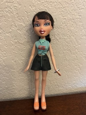 Vintage Bratz Flaunt It Jade Doll Original Outfit Shimmer Pink Lips 2001 MGA