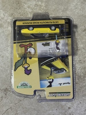 Greenlight 1970 Plymouth Road Runner Figurine Green Machine for